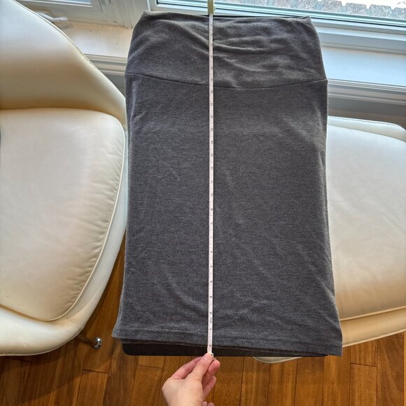 Maternity clothes - Picture 13 of 16